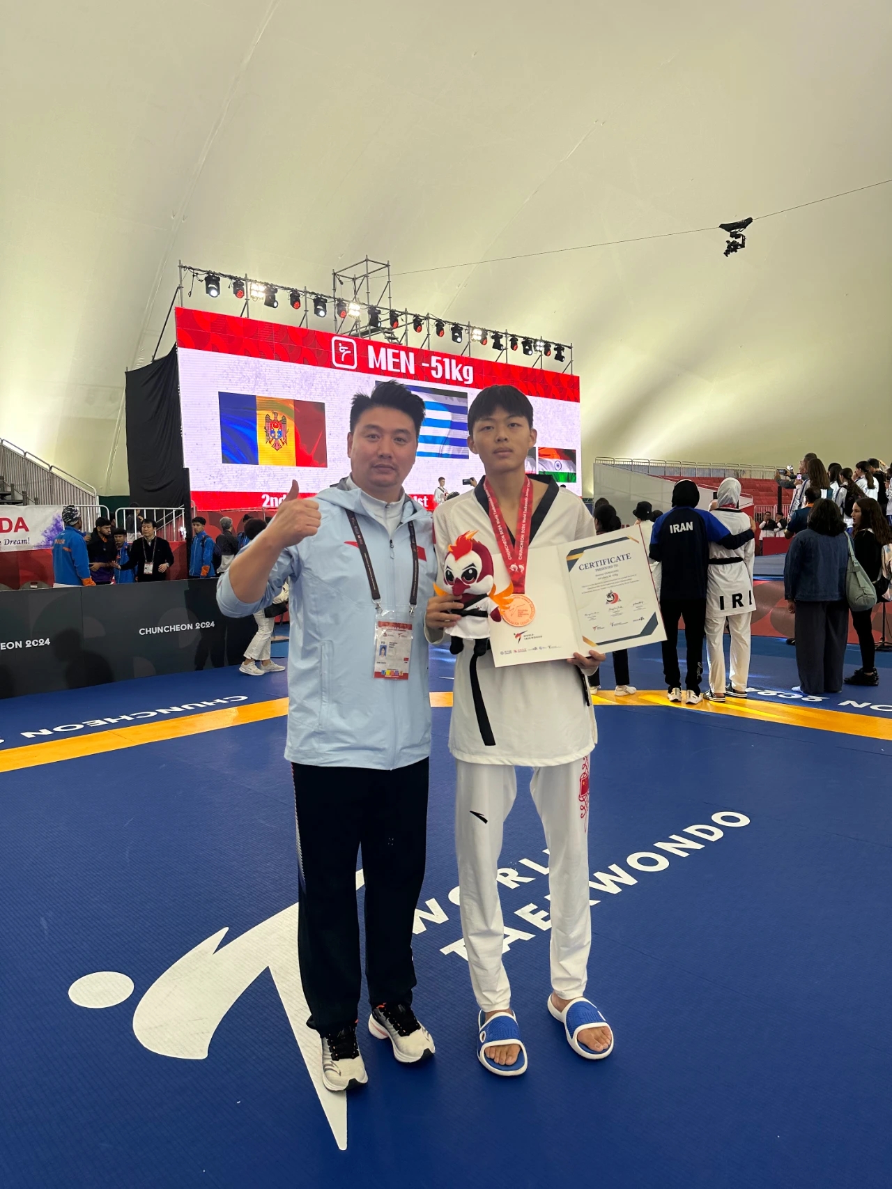 韩国跆拳道选手斩获奖牌，实力惊人(韩国跆拳道选手斩获奖牌,实力惊人视频)