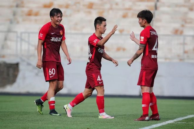 aoa体育教练-石家庄力克华夏，晋级上岸