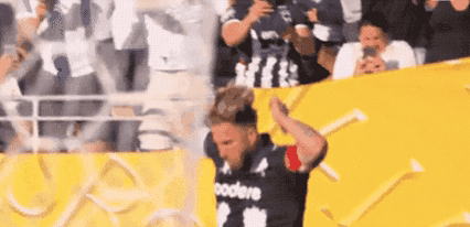 南美豪门再进军，挥舞旗帜为尊严而战的简单介绍