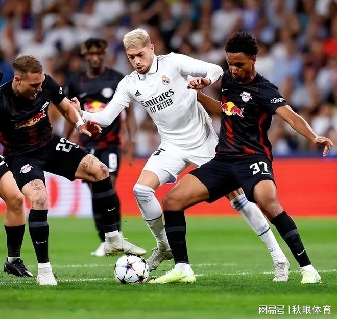 aoa体育培训-包含小组赛战绩不佳，皇马欧冠之路艰难的词条