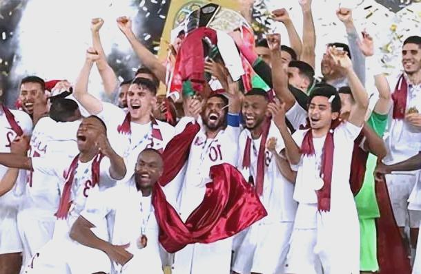 aoa体育活动-国际足球赛事激烈开打，赛后精彩回顾