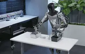 aoa体育娱乐-人克于胡珍中，人爆冷逆转步行者