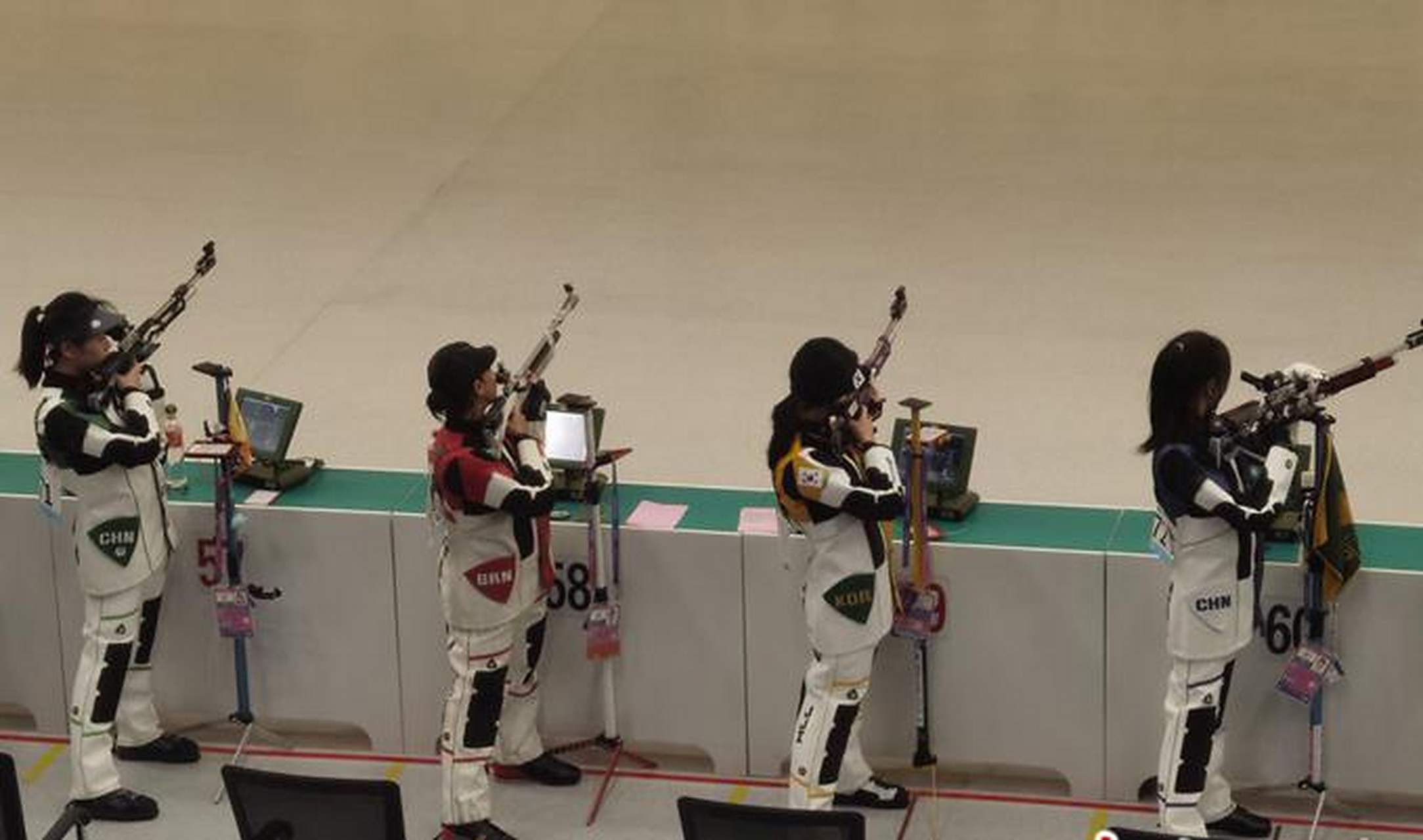 aoa体育活动-射击比赛女子团体赛中国选手获胜