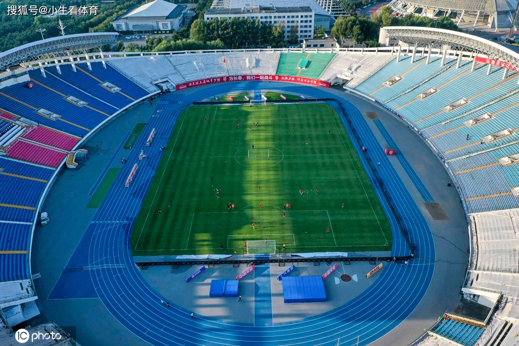 aoa体育直播-巴西队不甘示弱争取冲刺胜利之门的简单介绍