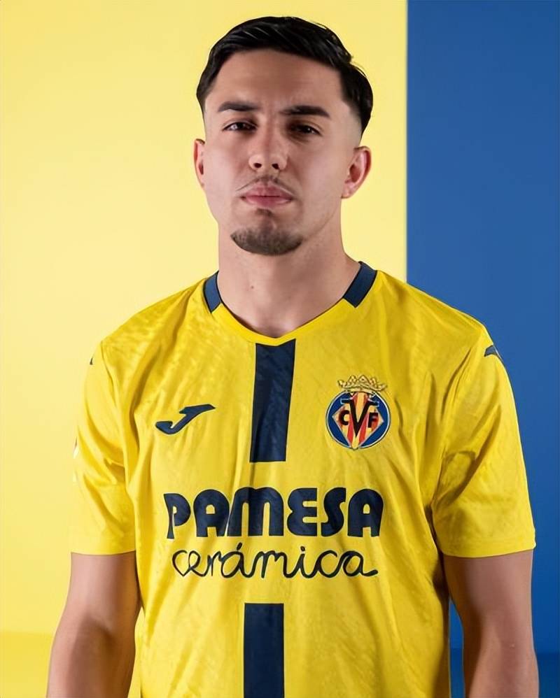 关于比利亚雷亚尔积极备战，士气高昂的信息