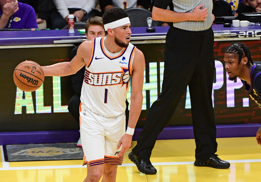 太阳力克湖人,晋级西部半决赛 太阳力克湖人,晋级西部半决赛