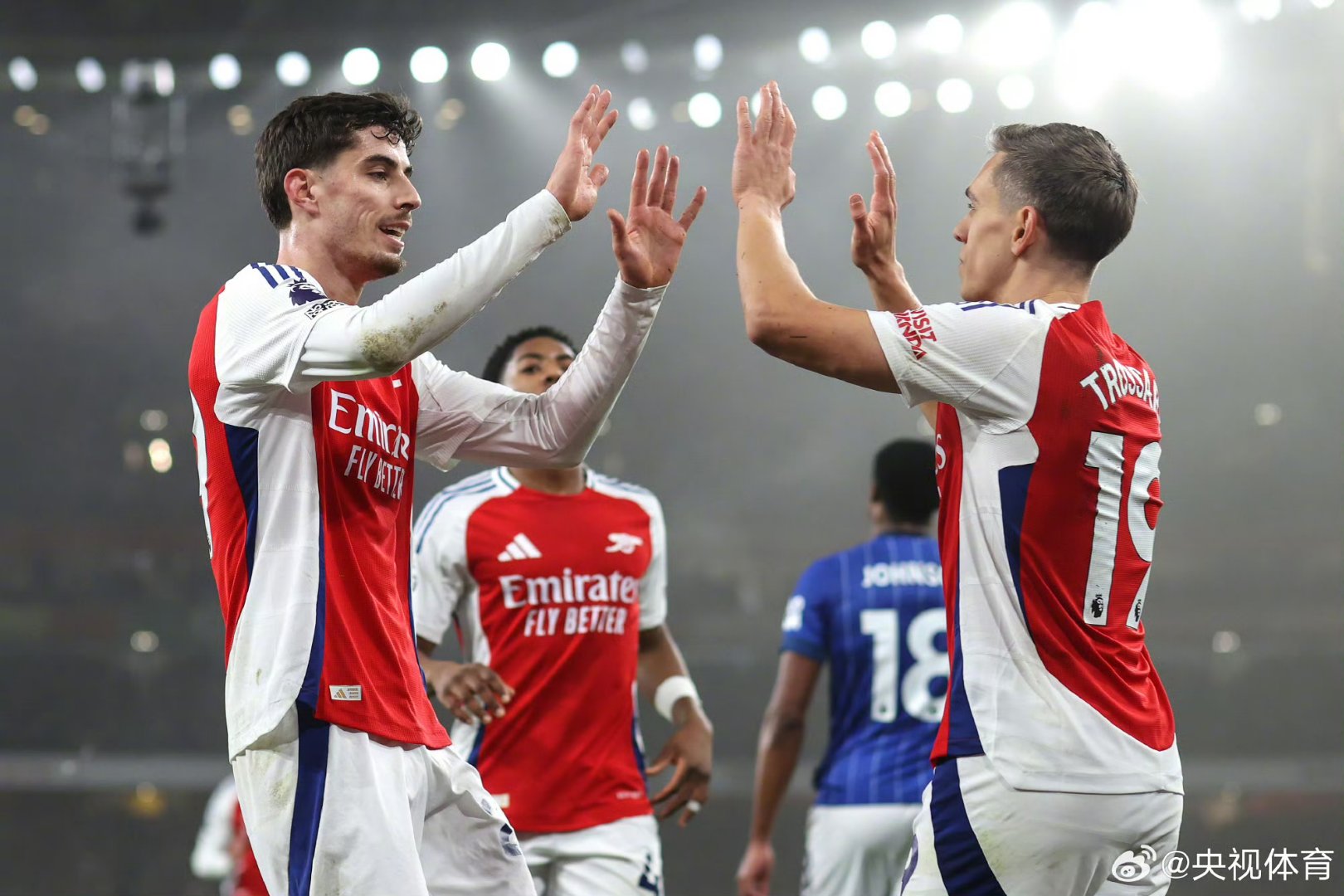 aoa体育馆-阿森纳新援破门，助球队获胜！的简单介绍