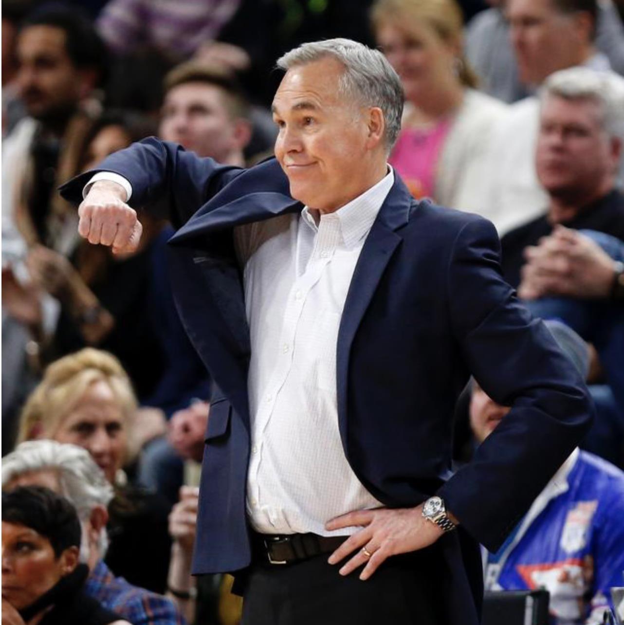 aoa体育-火箭队老板弗蒂塔：将继续支持球队建设和发展的简单介绍