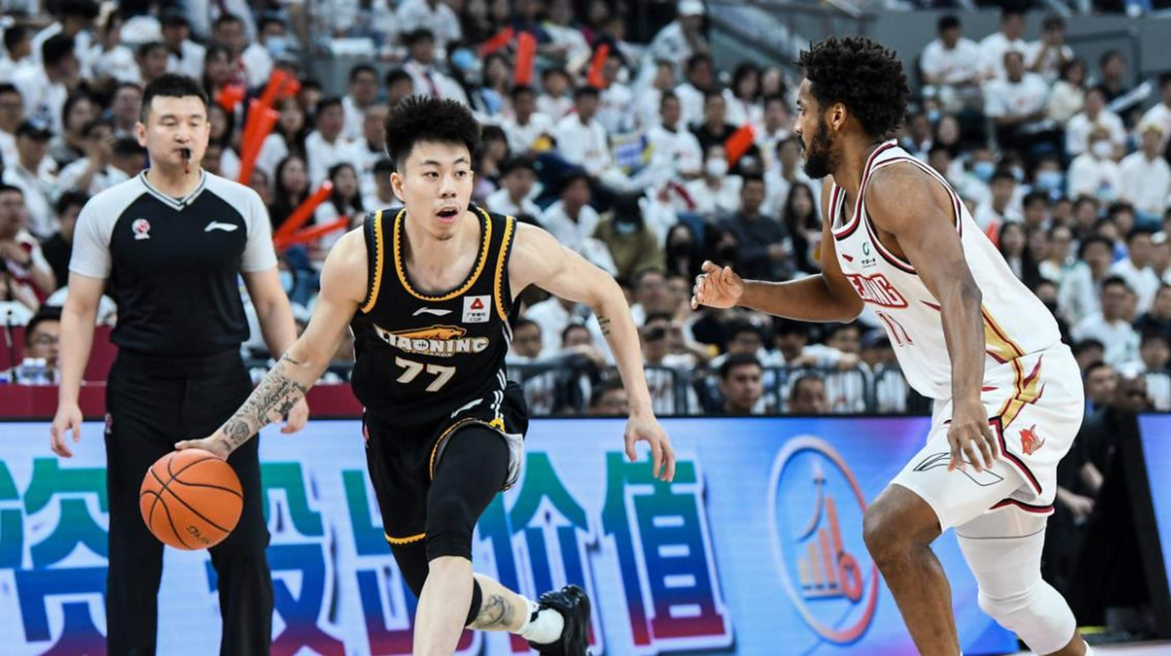 aoa体育活动-河北男篮冲击前四，备战决赛关键