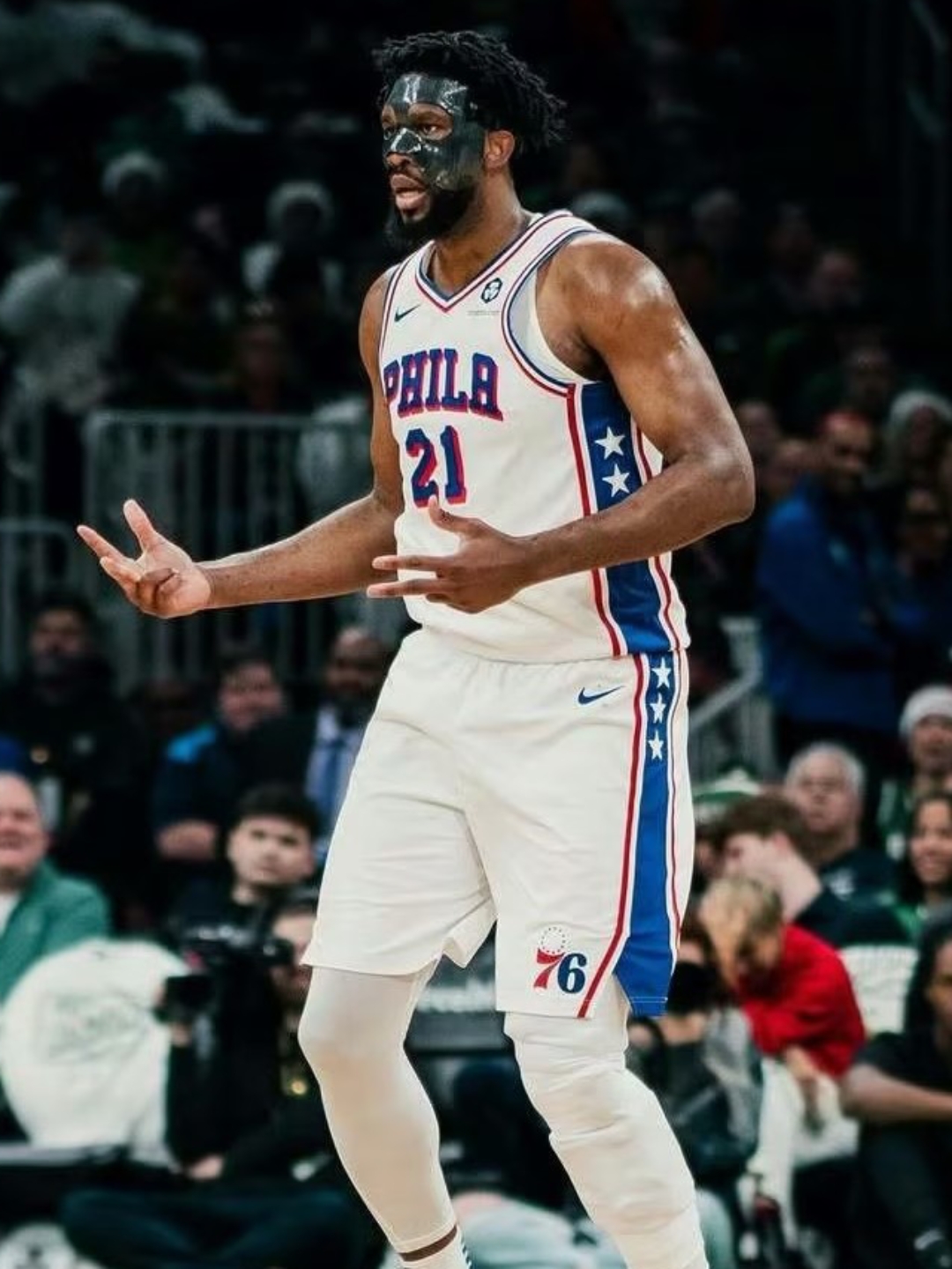 76人惊险胜黄蜂,东部第一不可撼动的简单介绍 76人惊险胜黄蜂,东部第一不可撼动的简单介绍